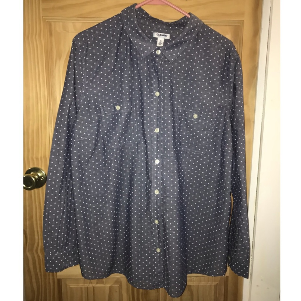 Old Navy Ladie’s Button Down